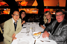 通过与行业人士交流我们学习受益匪浅